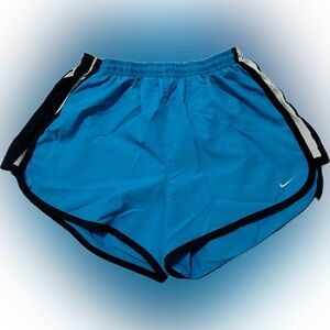 💙Nike Dri-Fit Blue and White Dri-Fit Lined Athletic Activewear Shorts S